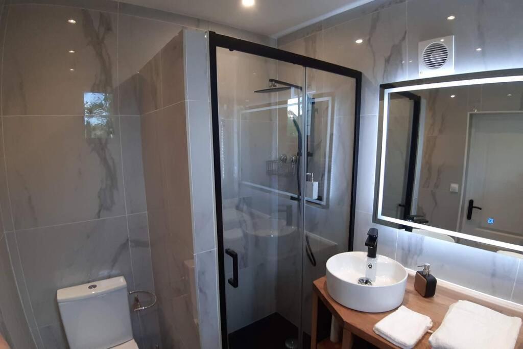La Petite Maison Dans La Vallee Avallon Zewnętrze zdjęcie